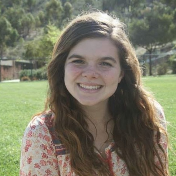 Meet your Posher, Addison - Picture 1 of 1